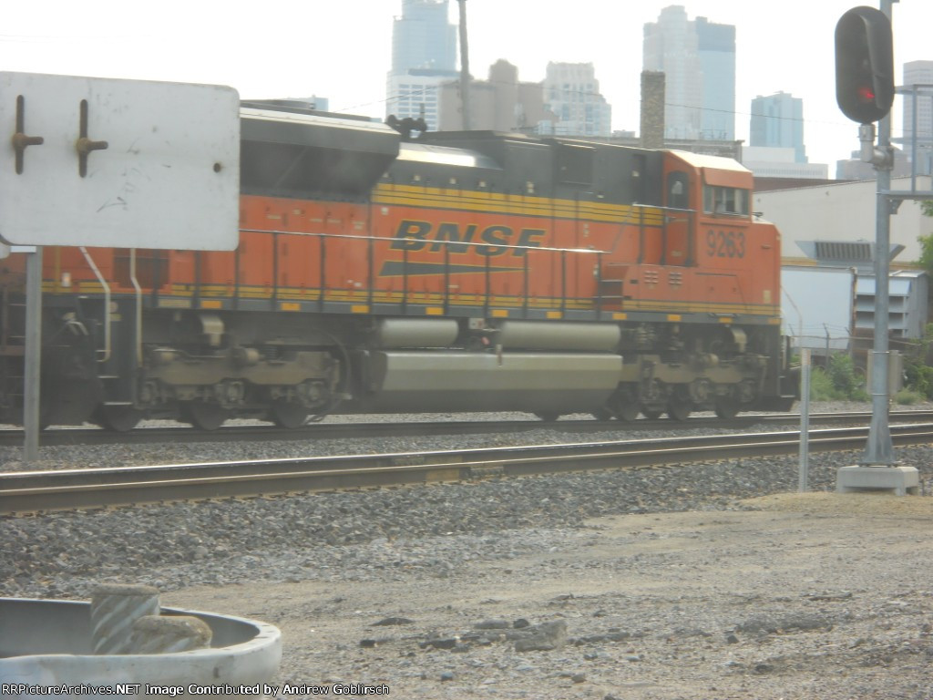 BNSF 9263